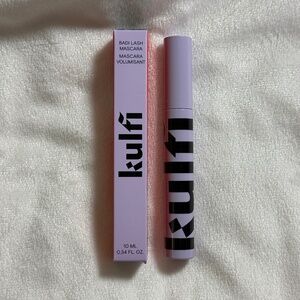 Kulfi Badi Lash Smudge Proof Volumizing Tubing Mascara